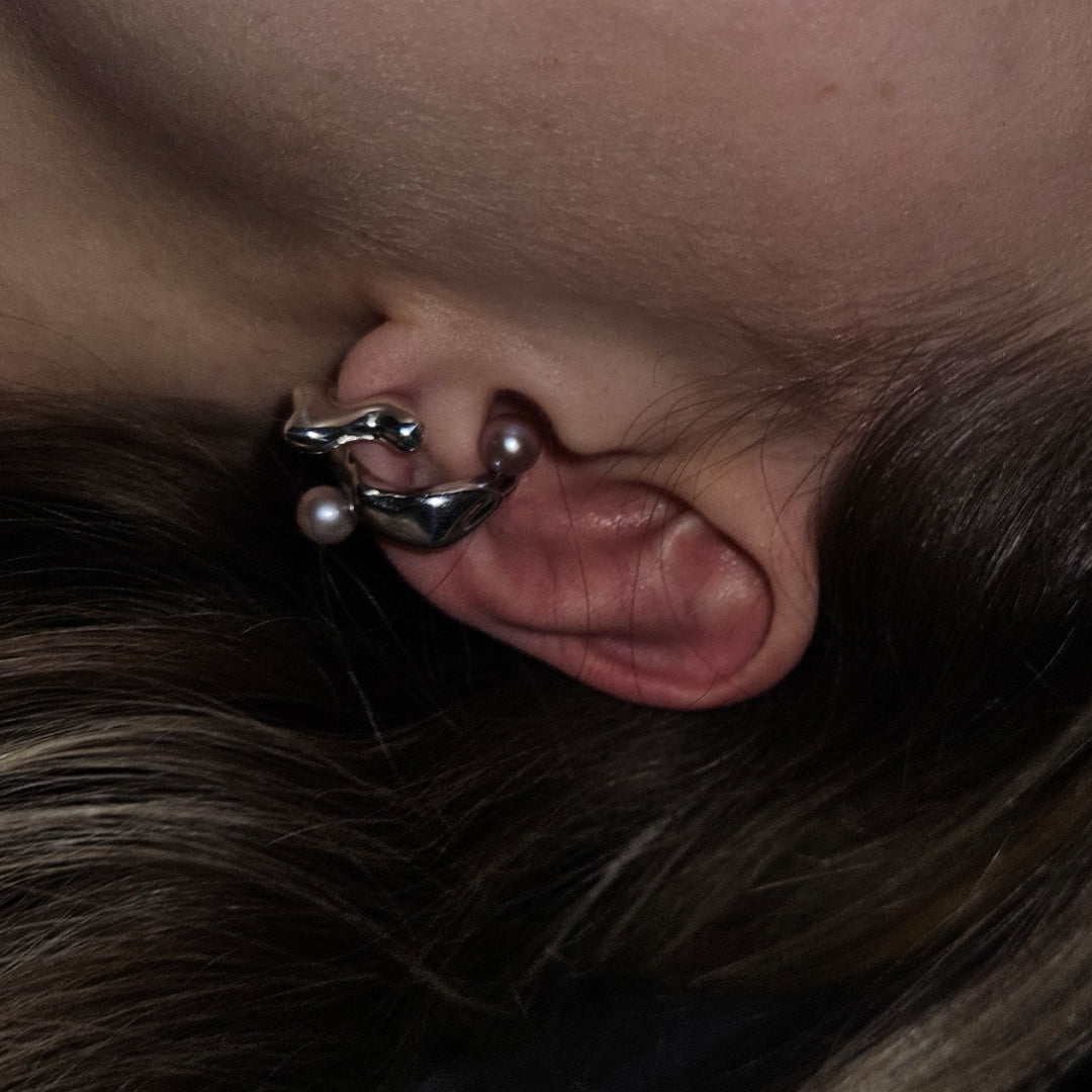 Pink Pearls Earcuff