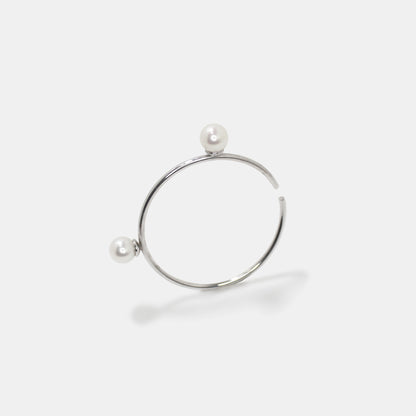 Big hoop pearl earcuff