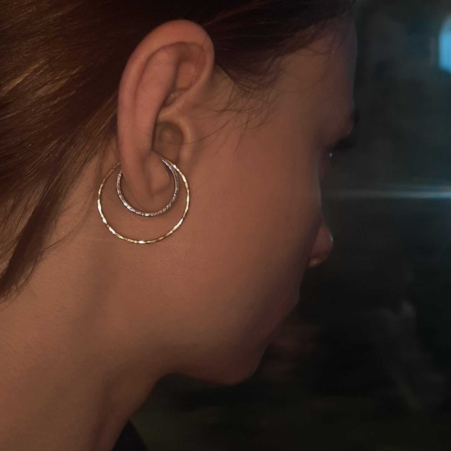 Hammered earcuff