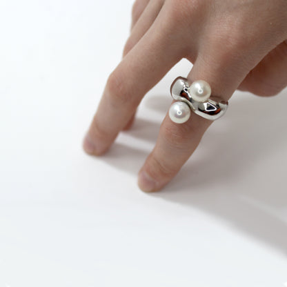 Puff pearl ring