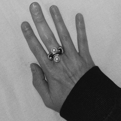 Puff pearl ring