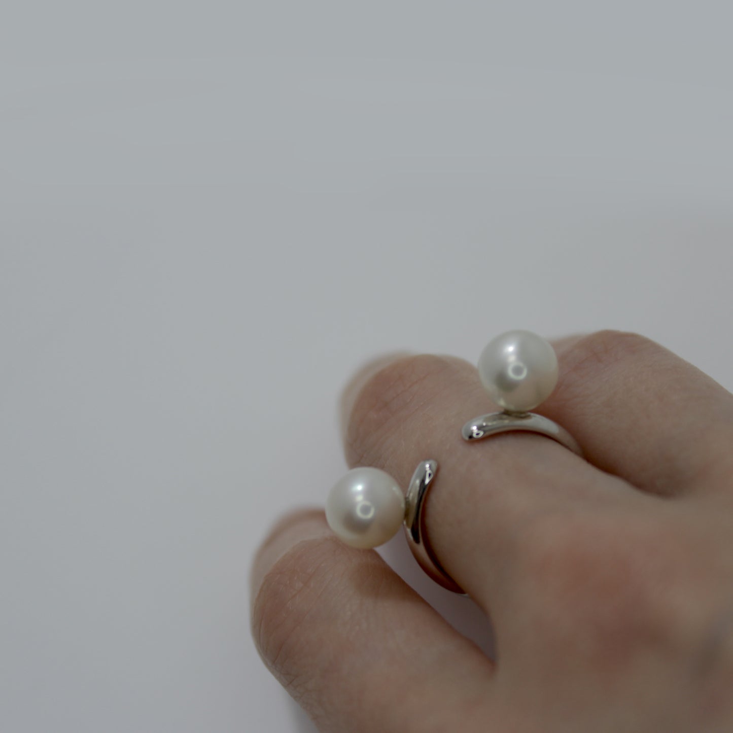 White pearl bubbly ring